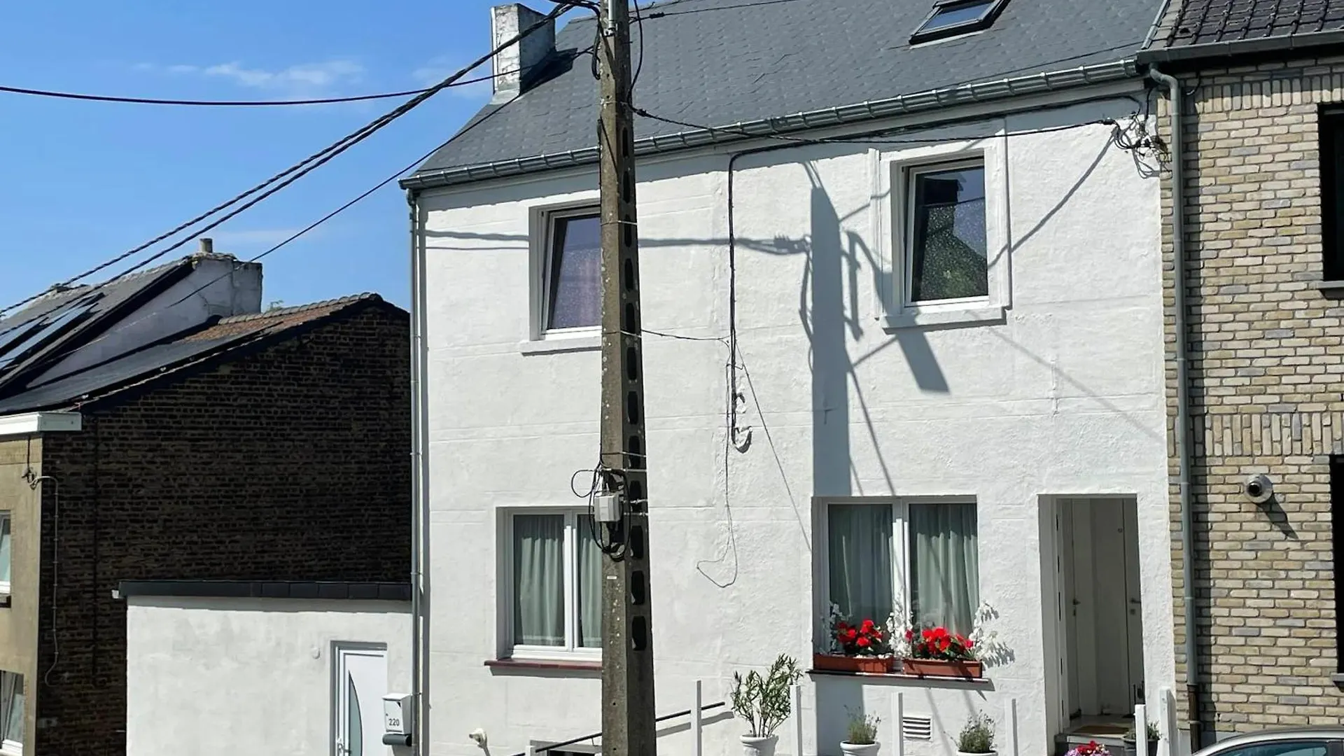 Charming Flat In Charleroi 100 Sqm Private Parking Apartment 0*,  Belgium