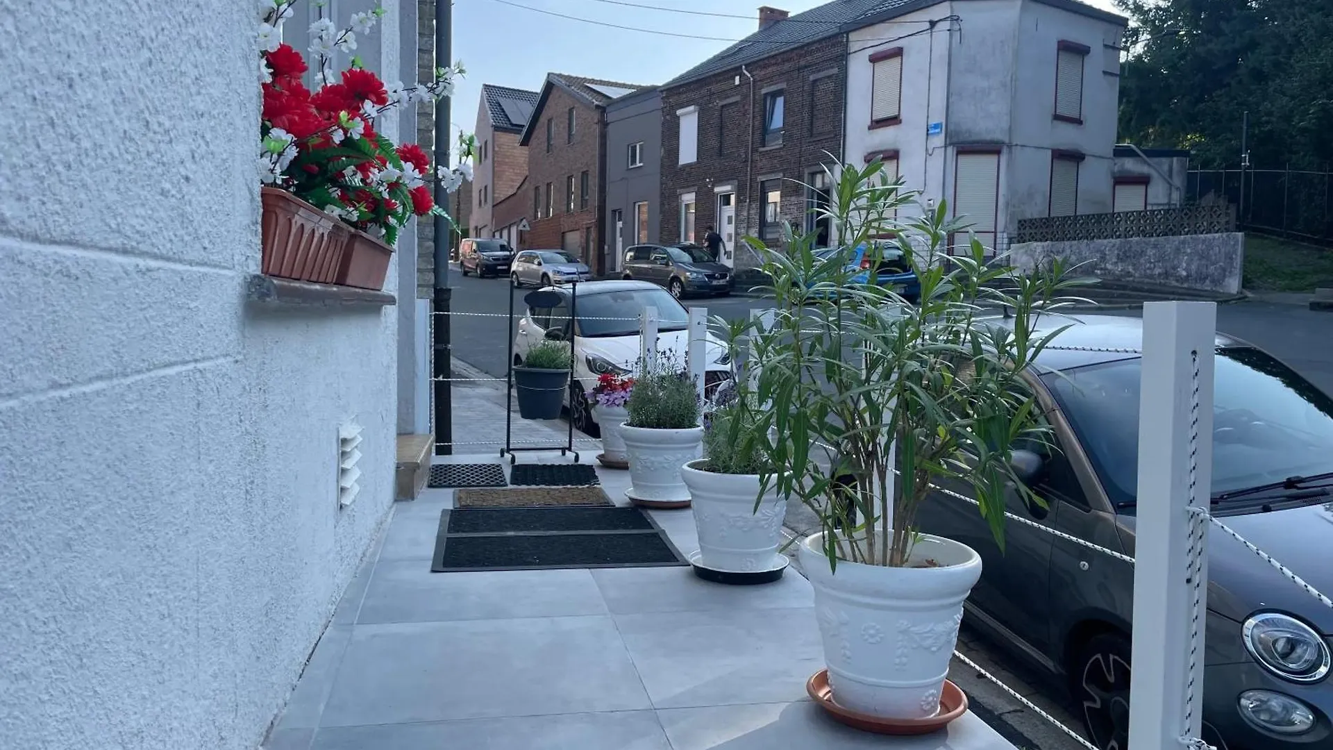 Charming Flat In Charleroi 100 Sqm Private Parking Apartment
